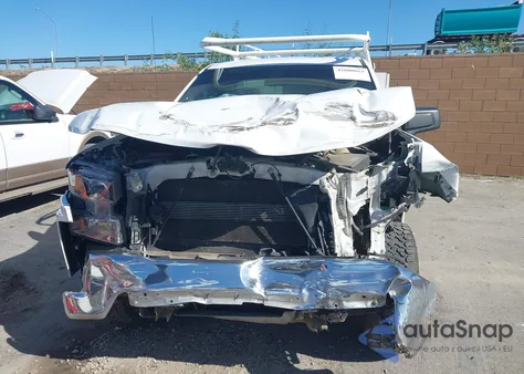 2019 Chevrolet Silverado 1500 Work Truck z USA, uszkodzony, nr VIN 3GCNWAEFXKG273632